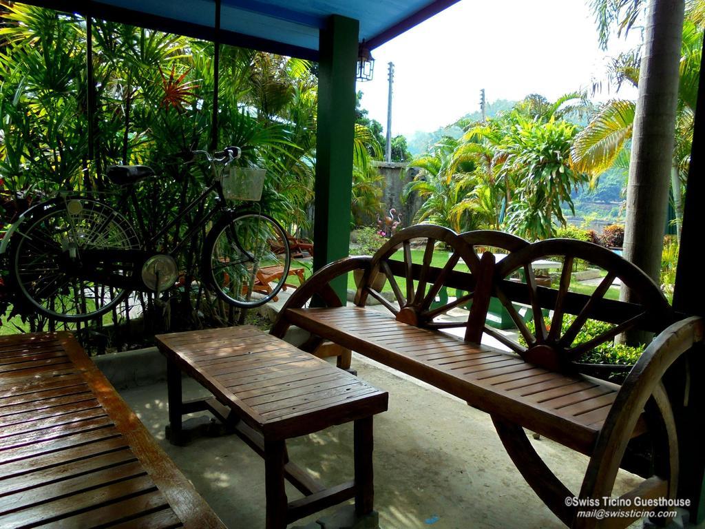 Swiss Ticino Guesthouse & Restaurant Mae Wang Buitenkant foto