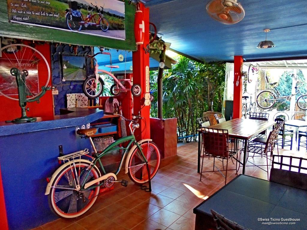 Swiss Ticino Guesthouse & Restaurant Mae Wang Buitenkant foto