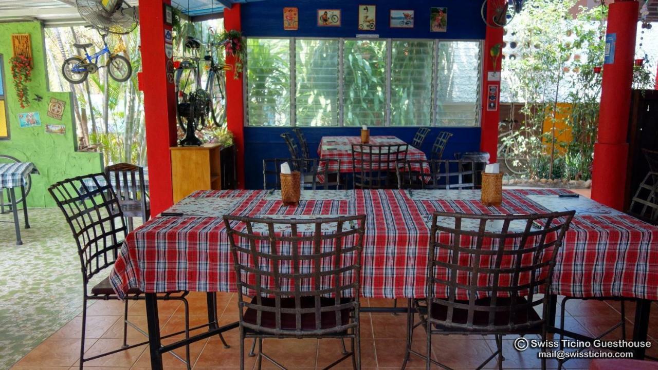 Swiss Ticino Guesthouse & Restaurant Mae Wang Buitenkant foto